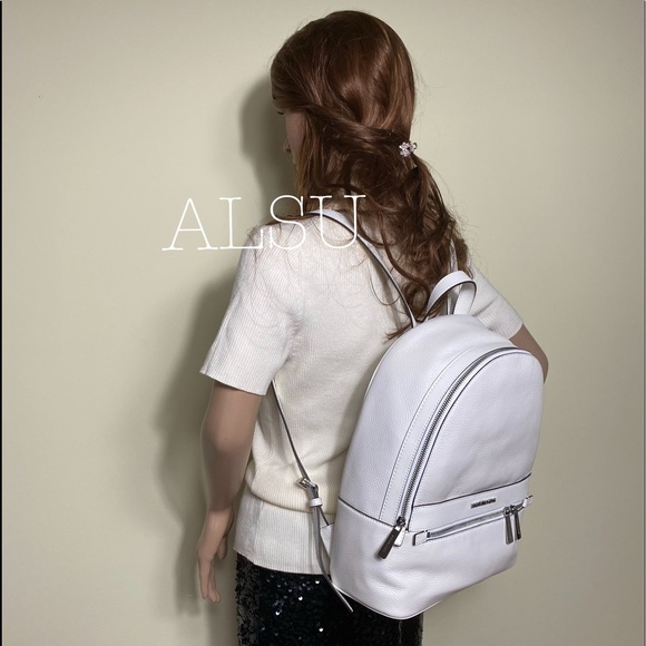 Michael Kors Kenly LG Leather Backpack Optic White - Picture 7 of 13